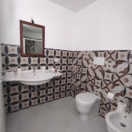 Dimora Collina 3 شقة *