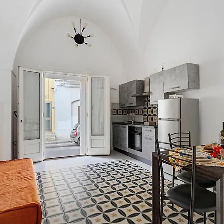 Dimora Collina 3 *